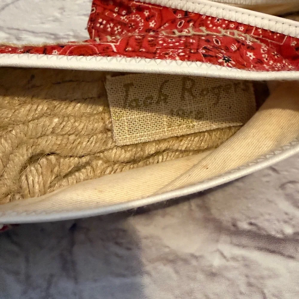 Jack Rogers Palmer Espadrilles in a red & white floral/bandana print womens 8.5